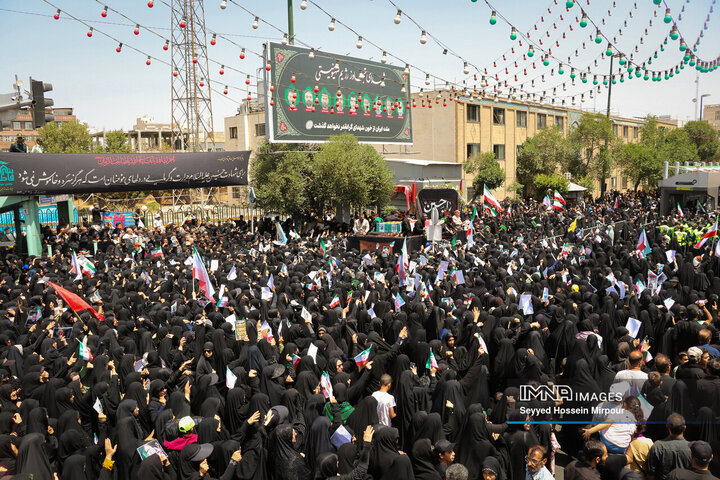 مراسم تشییع 15 شهید تجاوز رژیم صهیونیستی به کشور در همدان