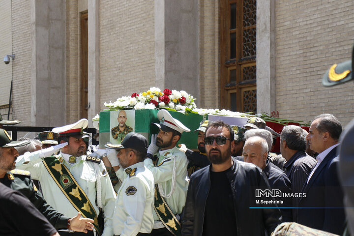 تشییع سرهنگ شهید مهدی رضازاده در تبریز