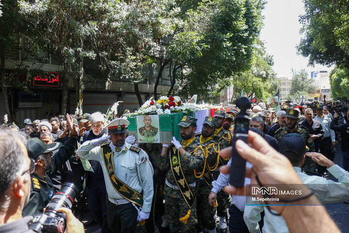 تشییع سرهنگ شهید مهدی رضازاده در تبریز