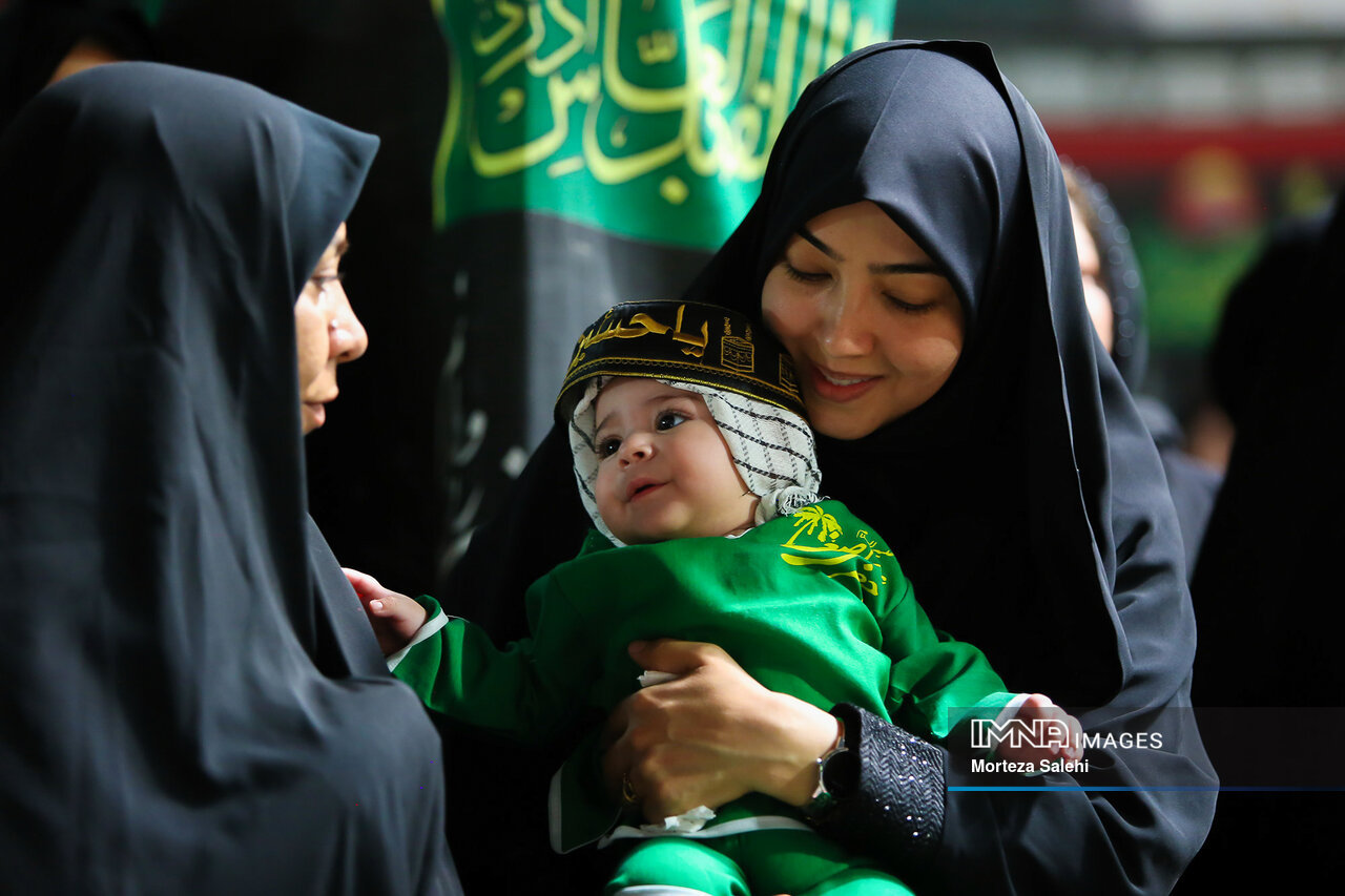 لبیکِ شیرخوارگان؛ تجدید عهد نسل عاشورا با امام زمان (عج)
