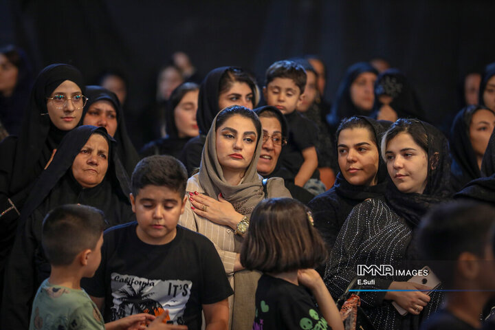 آیین سنتی چاووشی‌خوانی محرم در اراک