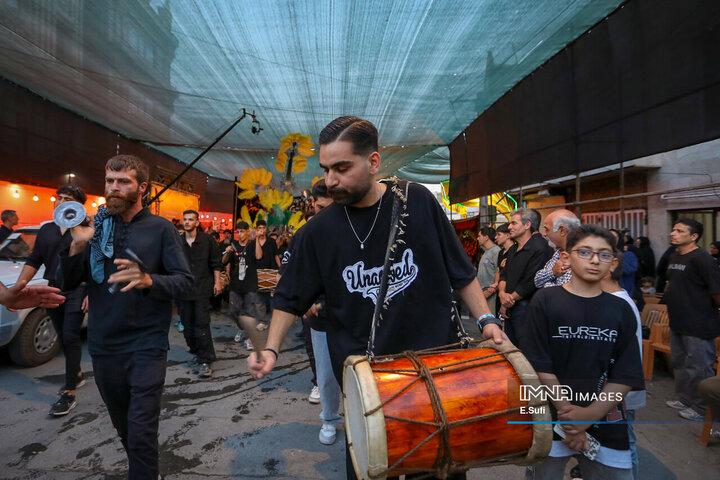 آیین سنتی چاووشی‌خوانی محرم در اراک