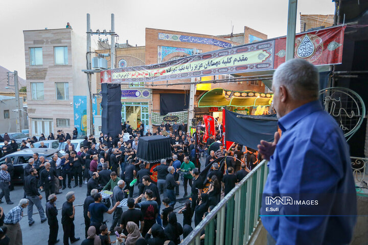 آیین سنتی چاووشی‌خوانی محرم در اراک