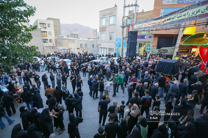 آیین سنتی چاووشی‌خوانی محرم در اراک