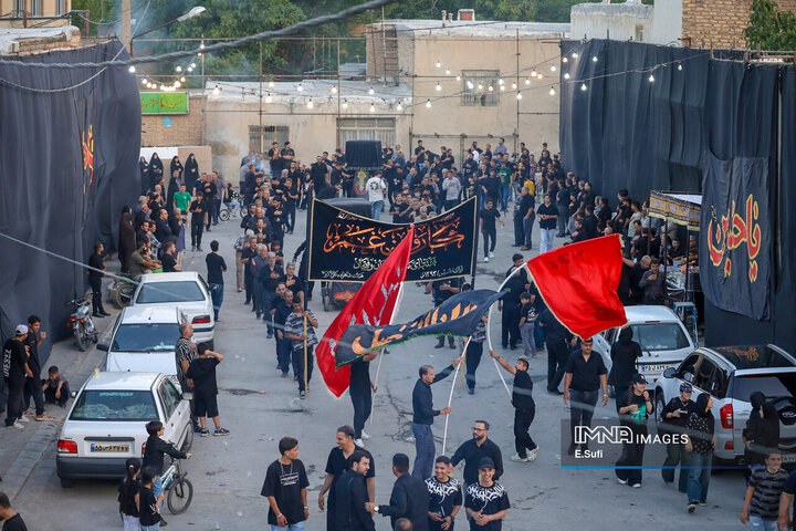 آیین سنتی چاووشی‌خوانی محرم در اراک