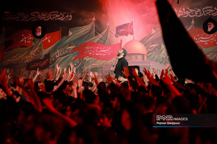 مراسم عزاداری دهه اول محرم در همراسم عزاداری دهه اول محرم در هیئت فدائیان حسین(ع)یئت فدائیان اسلام