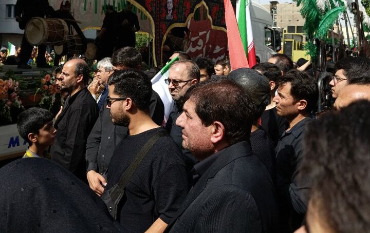 حضور مخبر در مراسم تشییع شهدای اقتدار+ عکس