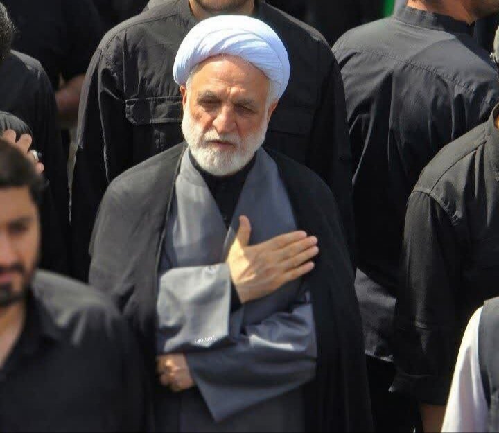 حضور حجت‌الاسلام والمسلمین اژه‌ای در مراسم تشییع شهدای اقتدار + فیلم