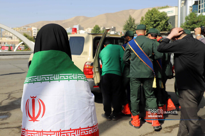 مراسم تشییع شهید رضا بسطامی در سنندج