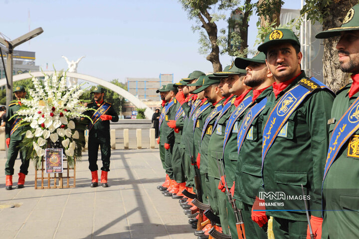 مراسم تشییع شهید رضا بسطامی در سنندج