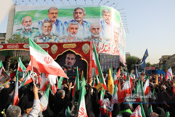 مراسم تشییع شهدای اقتدار ایران در تهران