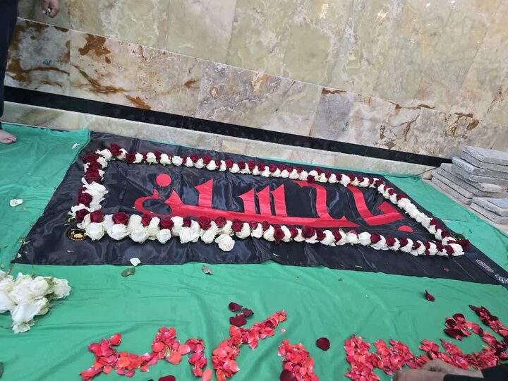 پیکر مطهر شهید «علی‌اکبر طهرانچی» و «فریدون عباسی» به خاک سپرده شد + فیلم