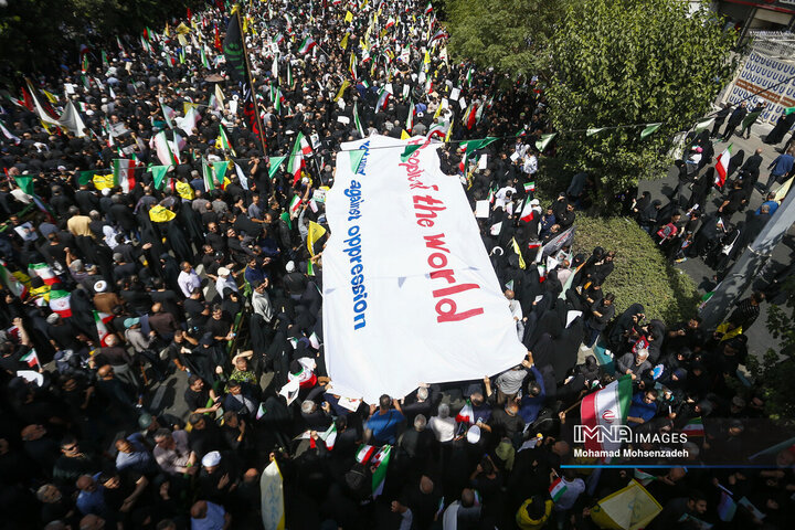 مراسم تشییع شهدای اقتدار ایران در تهران