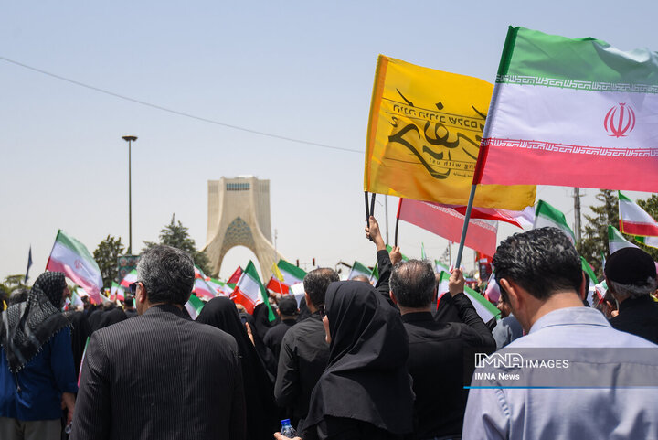 تشیع شهدای اقتدار در تهران