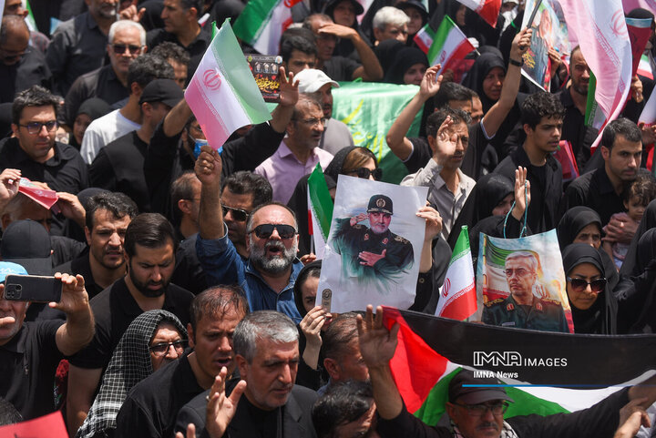 تشیع شهدای اقتدار در تهران