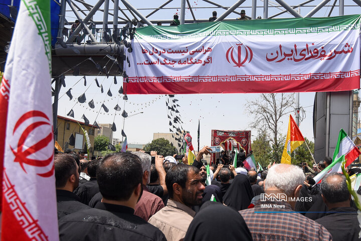 تشیع شهدای اقتدار در تهران