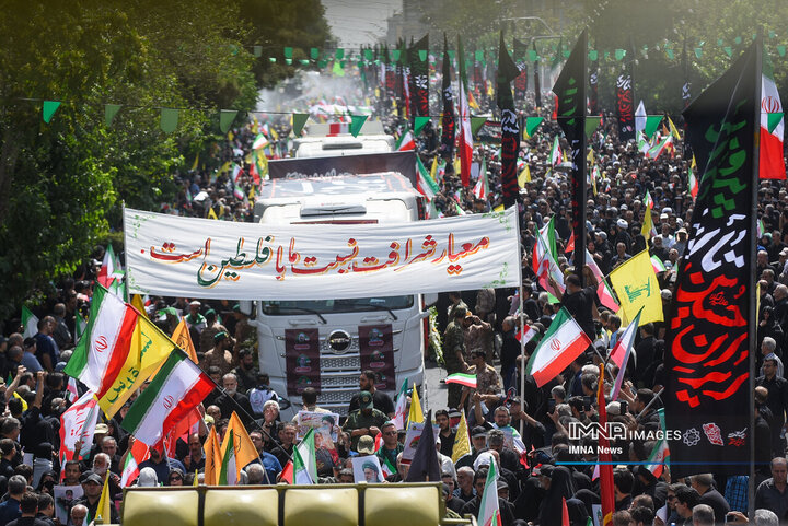 تشیع شهدای اقتدار در تهران