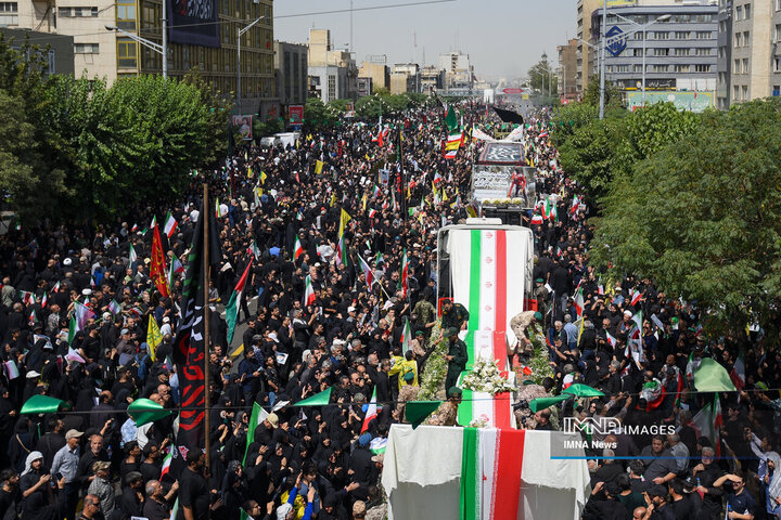 تشیع شهدای اقتدار در تهران