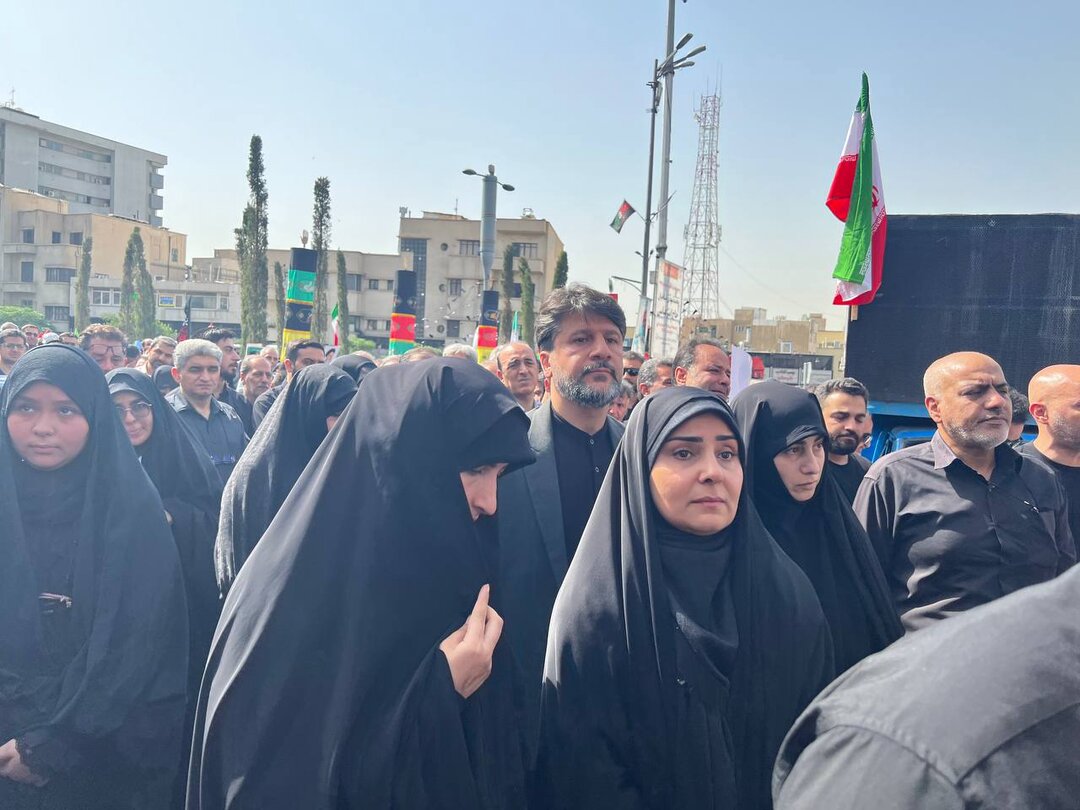 مسئولان امروز در مراسم تشییع پیکر شهدا چه گفتند؟