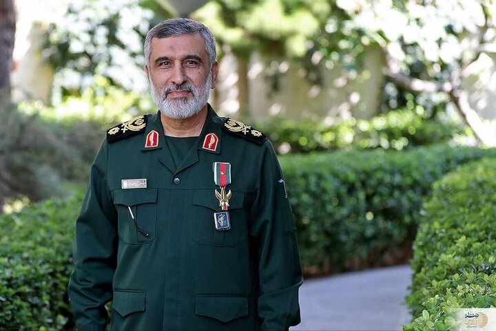 حاجی‌زاده لباس پاسداری‌اش را به چه فروخت؟ + فیلم