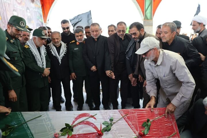 بیرجند در سوگ پرچم‌داران اقتدار