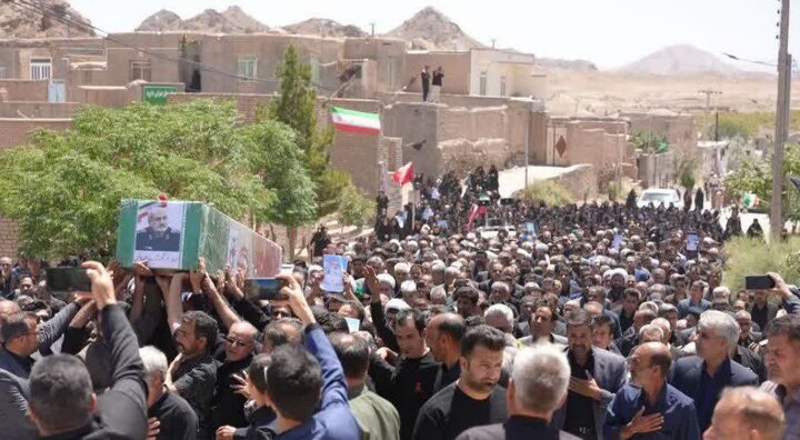 برگزاری تشییع نمادین شهید سرلشکر کاظمی در زادگاهش افین