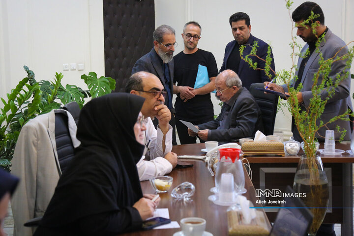 کمیته نظارتی شورای شهر اصفهان در منطقه 2 شهرداری