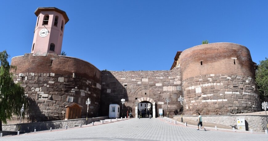 بلیط تهران به آنکارا؛ بازدید از جاذبه‌های گردشگری و طبیعت بکر