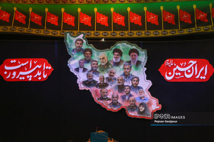 عزاداری شب چهارم محرم در هیئت یادگاران امام(ره)