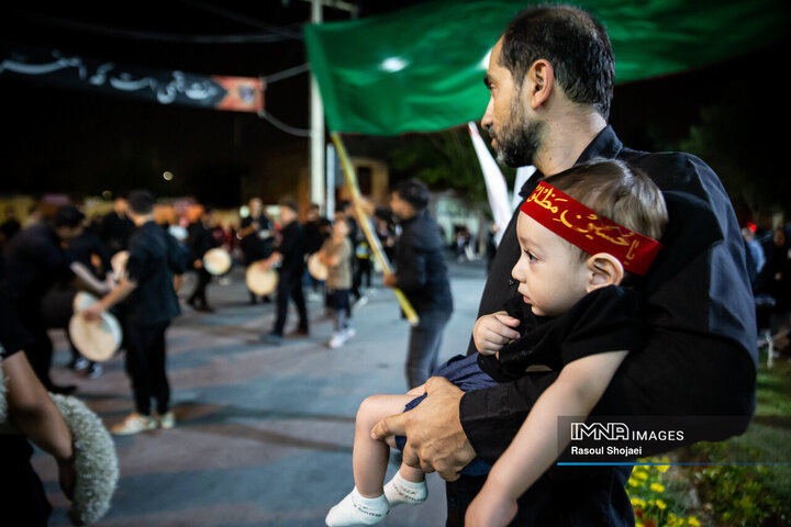 عزاداری زنجیرزنان رهنانی در دهه اول محرم