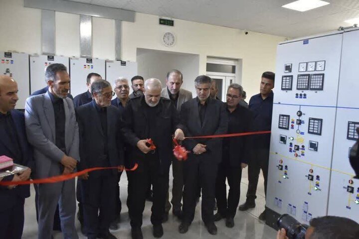 افتتاح نیروگاه خورشیدی ۱۰۰ مگاواتی مانا انرژی با حضور وزیر نیرو در شهرستان محلات