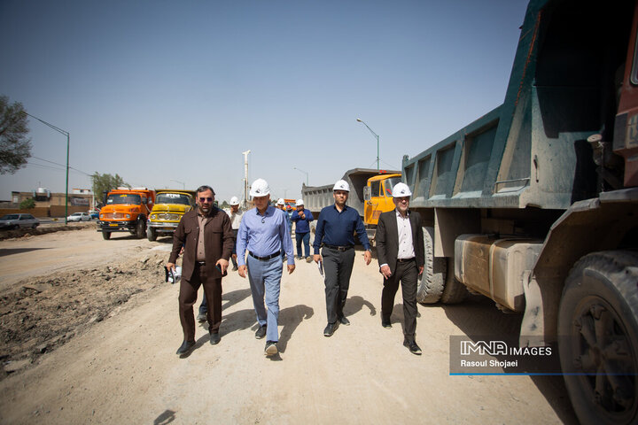 بازدید شهردار اصفهان از پروژه‌های منطقه 14