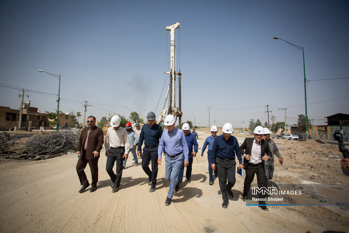 بازدید شهردار اصفهان از پروژه‌های منطقه 14