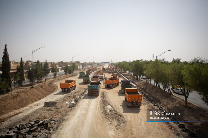 بازدید شهردار اصفهان از پروژه‌های منطقه 14