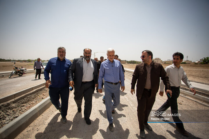 بازدید شهردار اصفهان از پروژه‌های منطقه 14