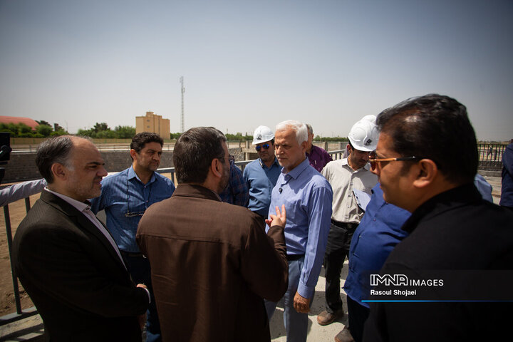 بازدید شهردار اصفهان از پروژه‌های منطقه 14