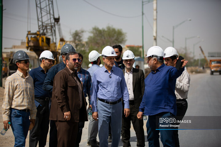 بازدید شهردار اصفهان از پروژه‌های منطقه 14