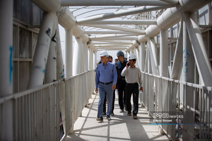 بازدید شهردار اصفهان از پروژه‌های منطقه 14