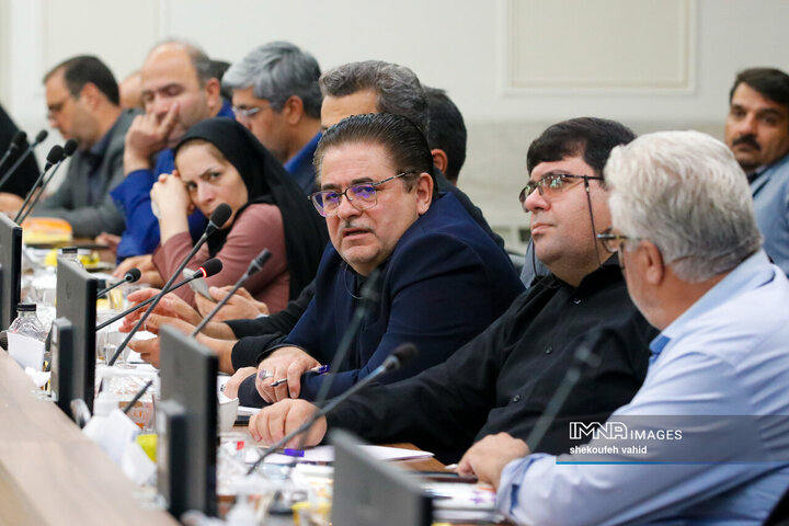 جلسه توسعه شرق استان اصفهان