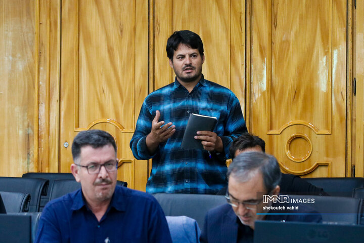 جلسه توسعه شرق استان اصفهان