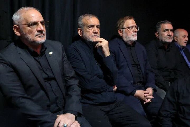 حضور رئیس‌جمهور  در مراسم گرامیداشت سپهبد شهید باقری