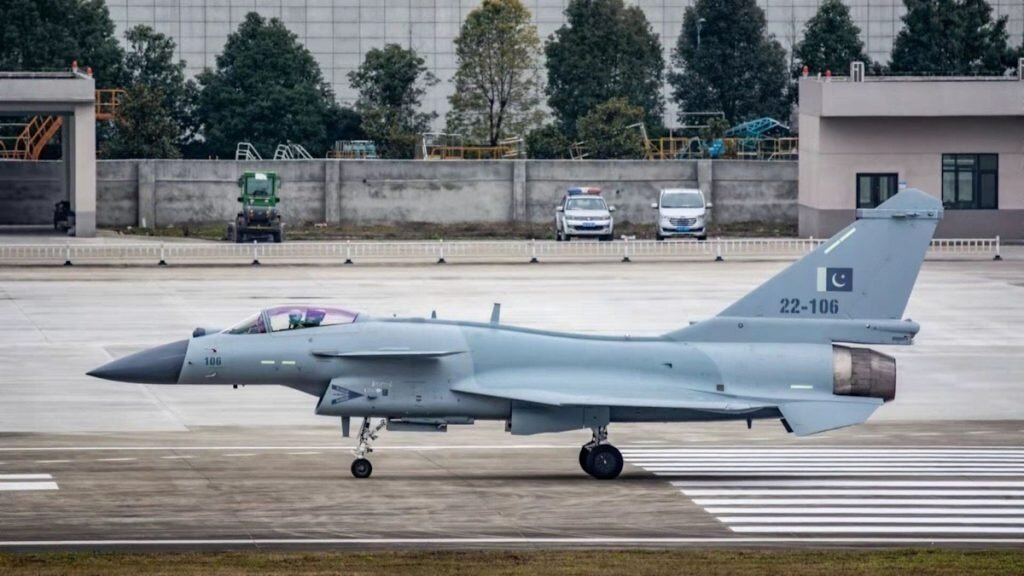 جنگنده چینی J۱۰C چه تواناییهایی دارد؟+ جزئیات و عکس