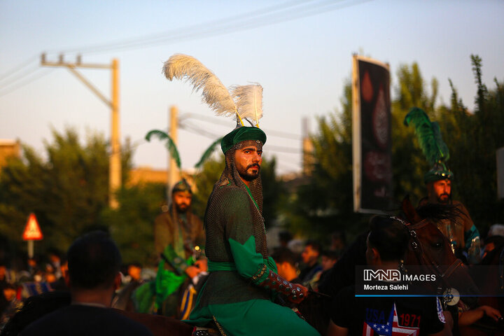 کاروان نمادین کربلا در مبارکه