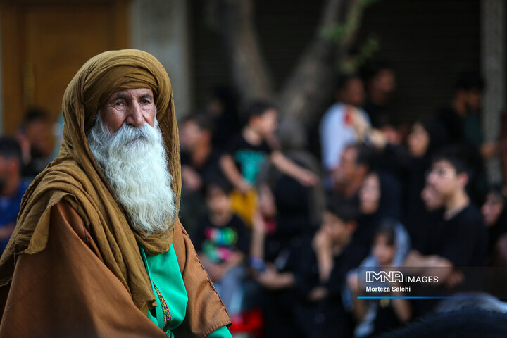 کاروان نمادین کربلا در مبارکه