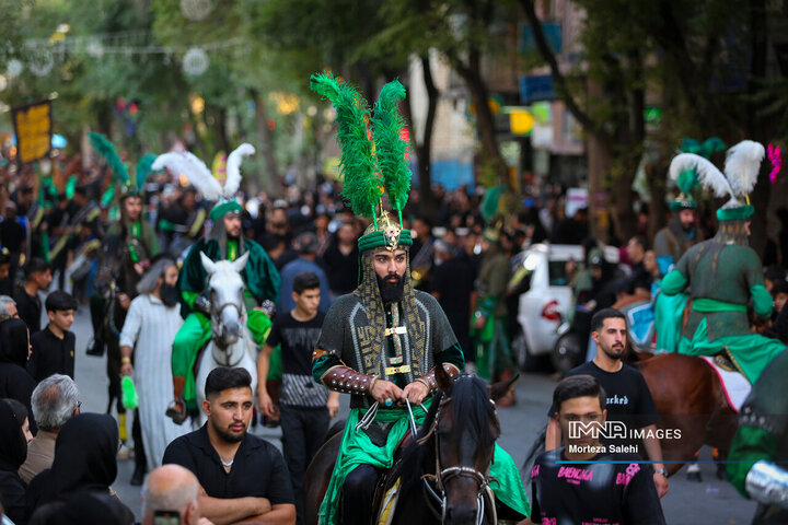 کاروان نمادین کربلا در مبارکه