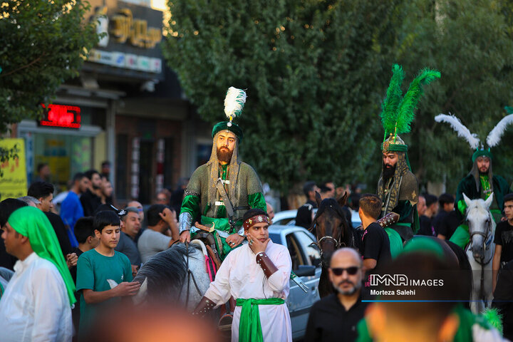 کاروان نمادین کربلا در مبارکه