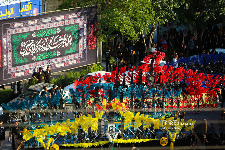 کاروان نمادین کربلا در مبارکه