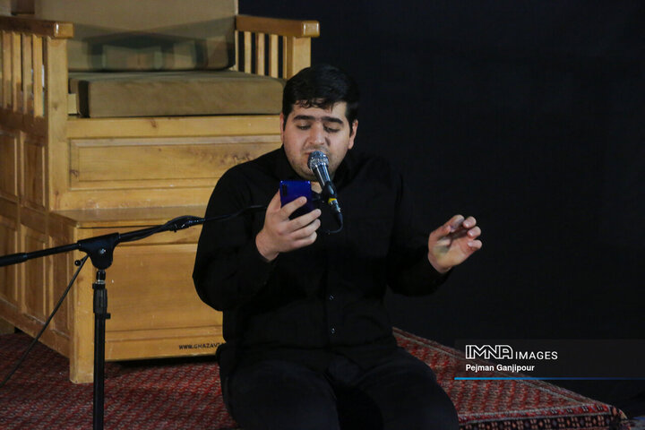 عزاداری شب پنجم محرم در هیئت رهپویان وصال