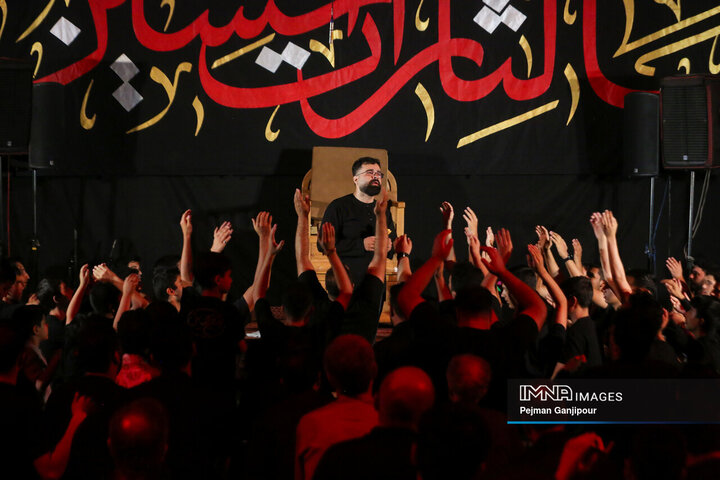 عزاداری شب پنجم محرم در هیئت رهپویان وصال