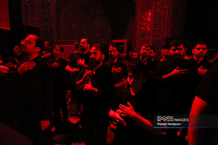 عزاداری شب پنجم محرم در هیئت رهپویان وصال